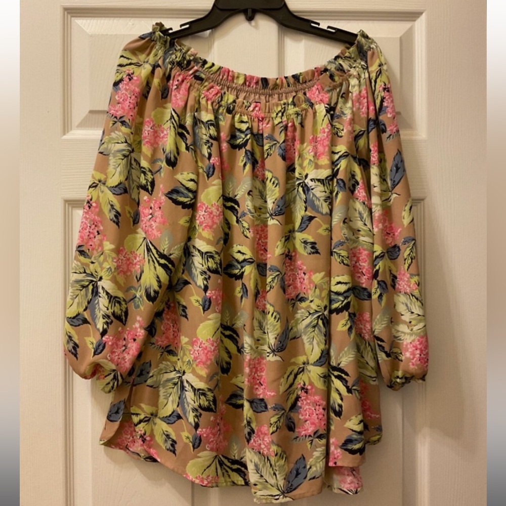 Jones NY Tan Floral Boat Neck Off Shoulder Lined Blouse Top Women’s Plus Size 2X